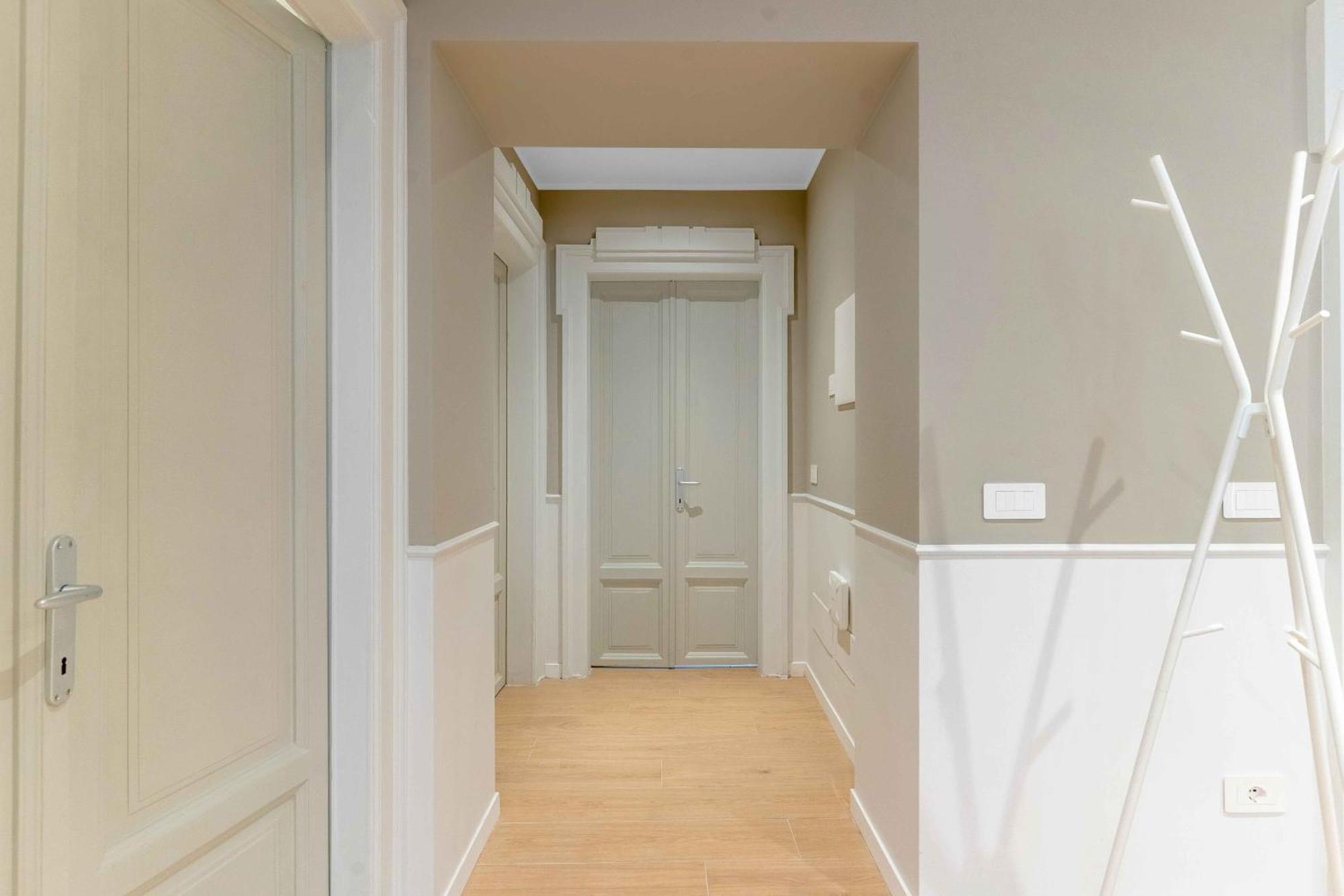 Vitruvio Palace - La Vista Apartments — Photos 1